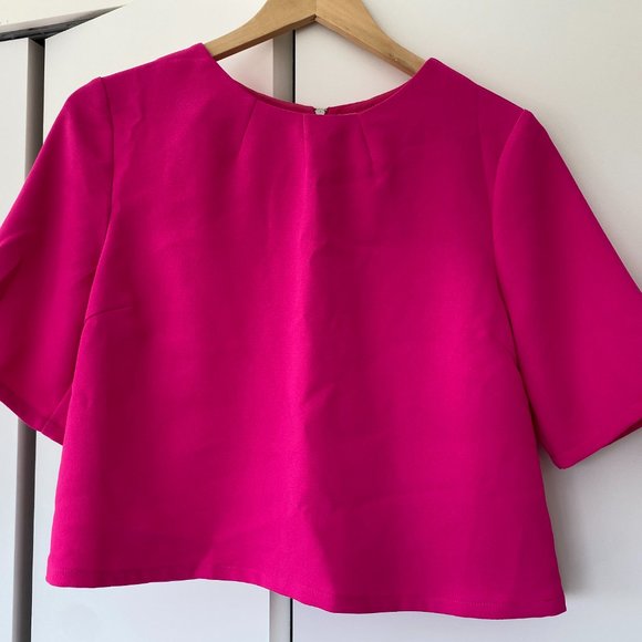 Hot pink 50's style crop top - Picture 2 of 5